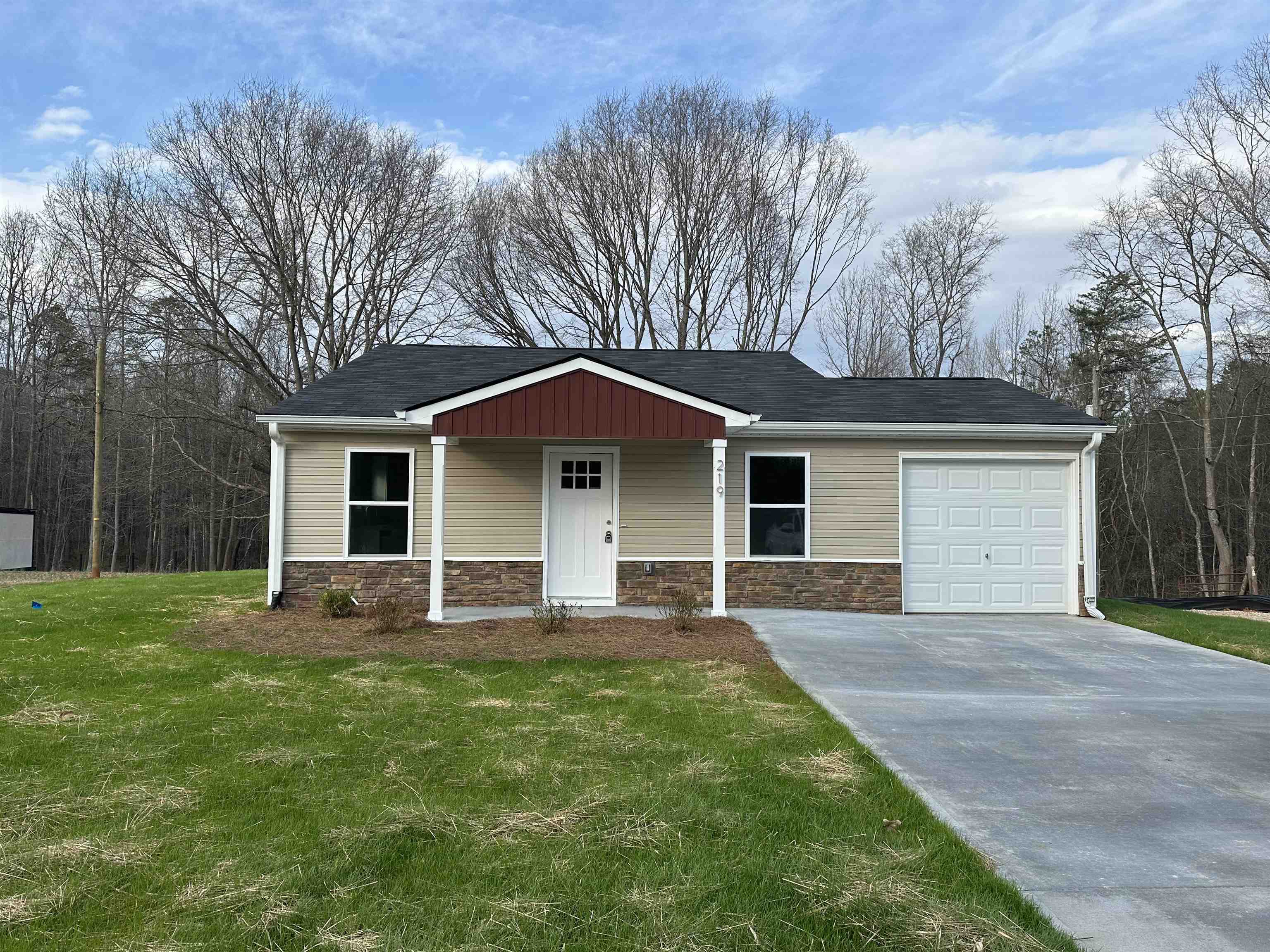 219 Ford Road Gaffney, SC 29340 - Photo 1 of 13 Gallery Image 1