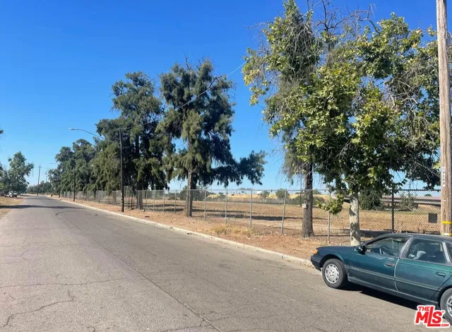 $950,000 | 2328 South Cherry Avenue, Fresno, CA 93706