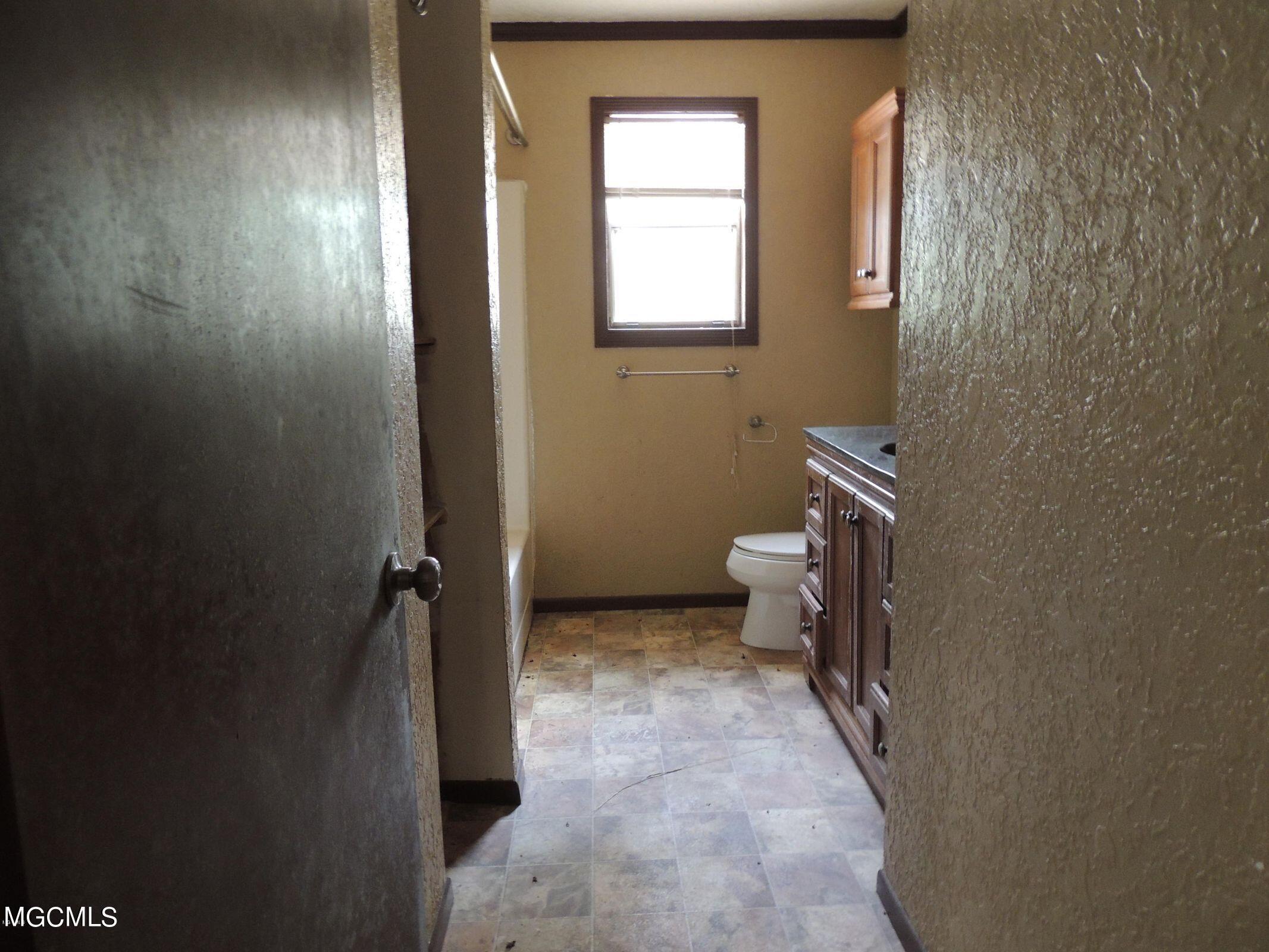 496 Sunflower Road Perkinston, MS 39573 - Photo 13 of 17 20190325205615277704000000-o