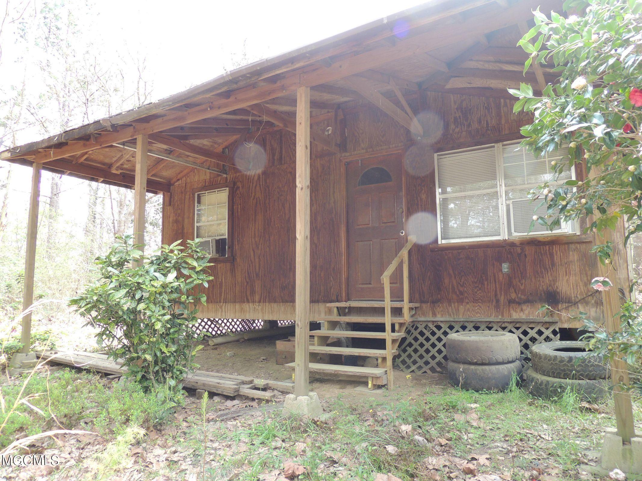 496 Sunflower Road Perkinston, MS 39573 - Photo 8 of 17 20190325205548837153000000-o