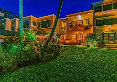 $1,495,000 | 2813 West Hawthorne Road, Unit 2813, Tampa, FL 33611