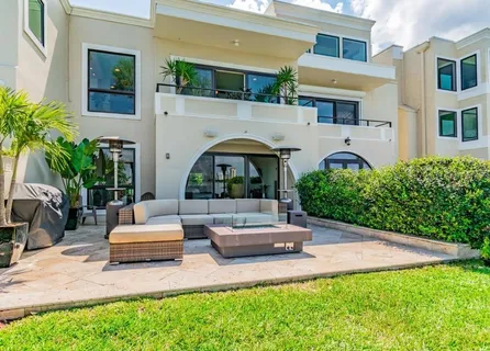 $1,495,000 | 2813 West Hawthorne Road, Unit 2813, Tampa, FL 33611