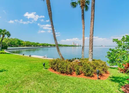 $1,495,000 | 2813 West Hawthorne Road, Unit 2813, Tampa, FL 33611