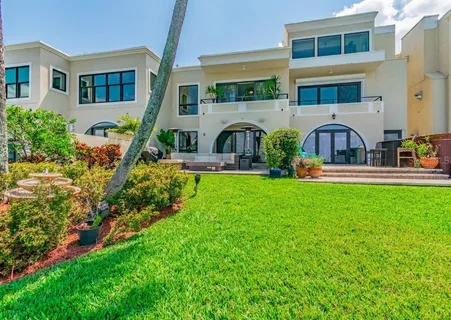 $1,495,000 | 2813 West Hawthorne Road, Unit 2813, Tampa, FL 33611