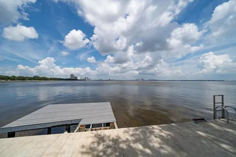 $1,495,000 | 2813 West Hawthorne Road, Unit 2813, Tampa, FL 33611