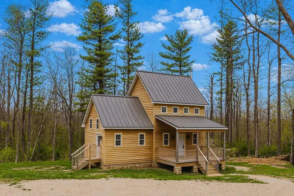 $474,900 | 11454 Liberty Ridge Road, Stitzer, WI 53825