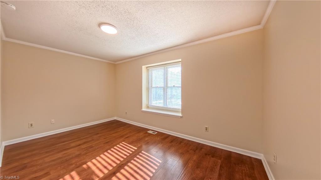 914 Bethlehem Church Road Eden, NC 27288 - Photo 11 of 50