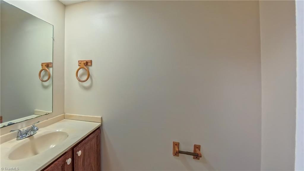 914 Bethlehem Church Road Eden, NC 27288 - Photo 13 of 50