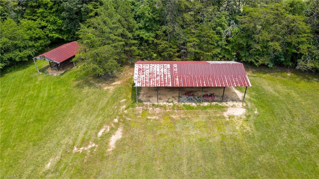 914 Bethlehem Church Road Eden, NC 27288 - Photo 9 of 50