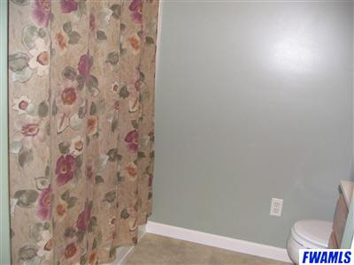 721 Walnut Street Decatur, IN 46733 - Photo 5 of 6