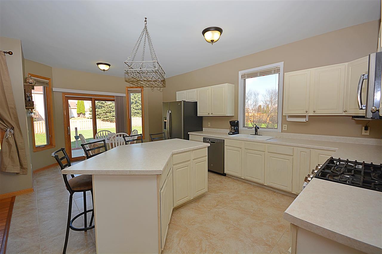 604 Rythym King Road Belvidere, IL 61008 - Photo 5 of 24 Gallery Image 5