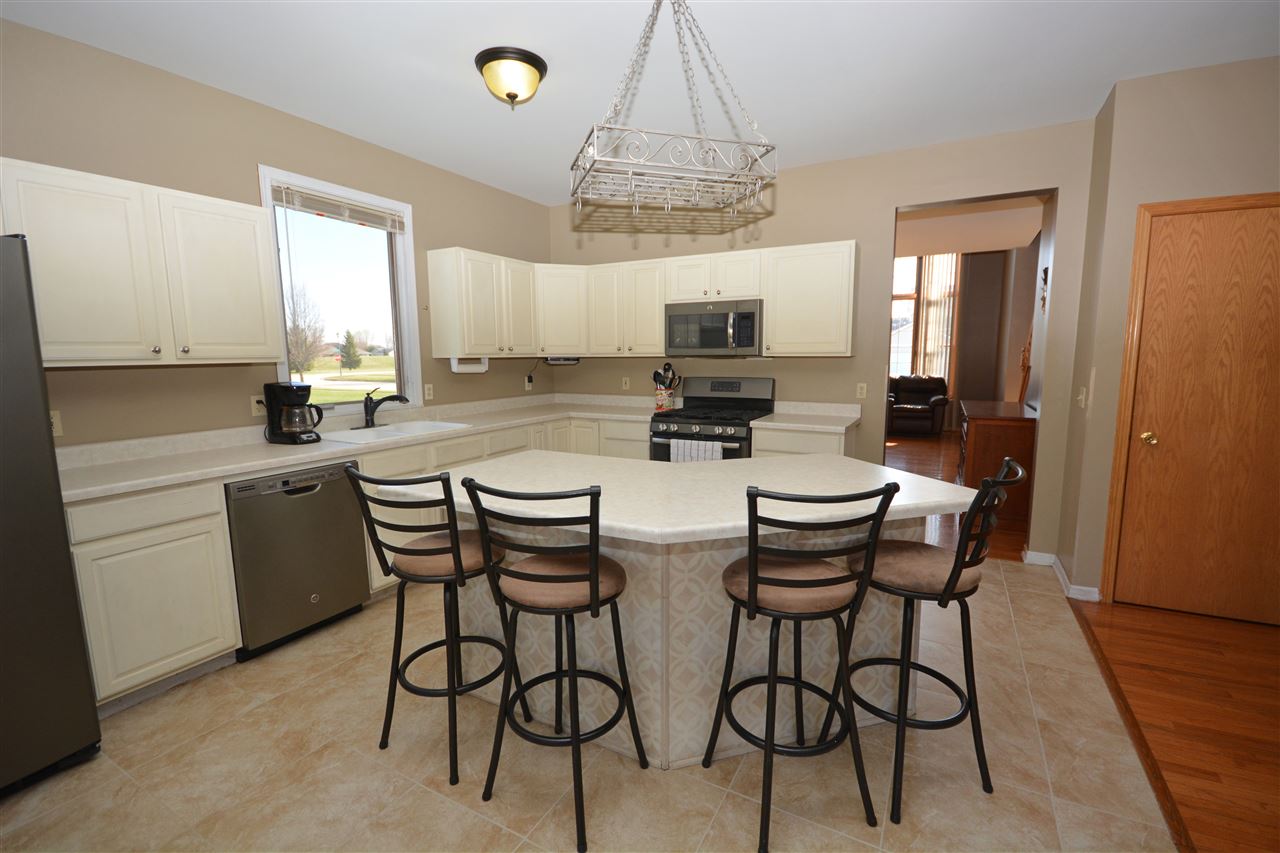 604 Rythym King Road Belvidere, IL 61008 - Photo 6 of 24 Gallery Image 6