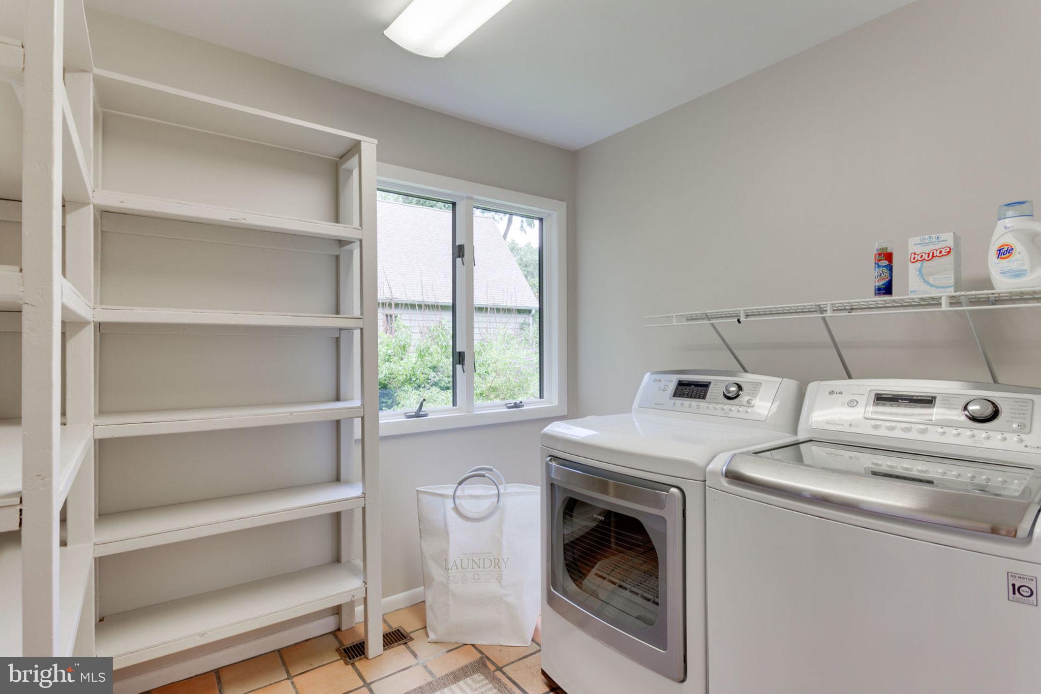 7350 Hooking Road McLean, VA 22101 - Photo 16 of 47 Laundry on Main Level
