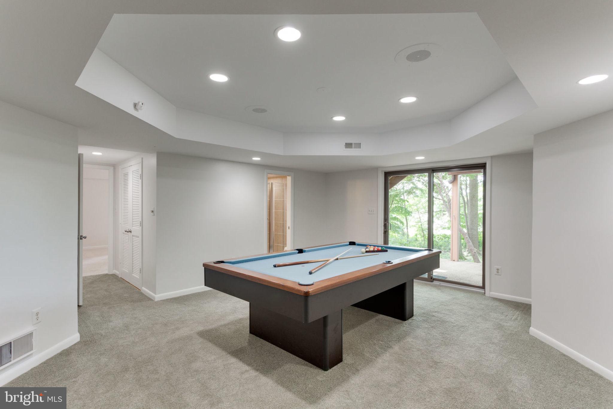 7350 Hooking Road McLean, VA 22101 - Photo 29 of 47 Game Room