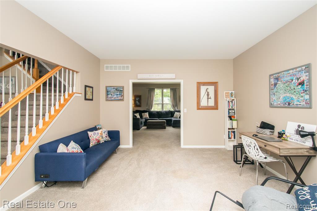 145 Stockbridge Road Webberville, MI 48892 - Photo 11 of 41 Gallery Image 11