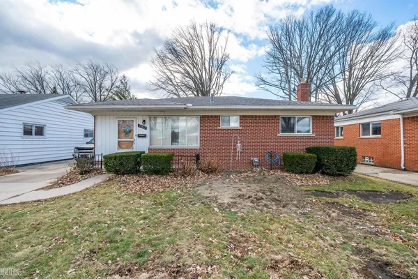 $220,000 | 21612 Bon Brae Street, St. Clair Shores, MI 48081