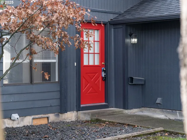 $398,990 | 4114 Jessen Drive, Eugene, OR 97402