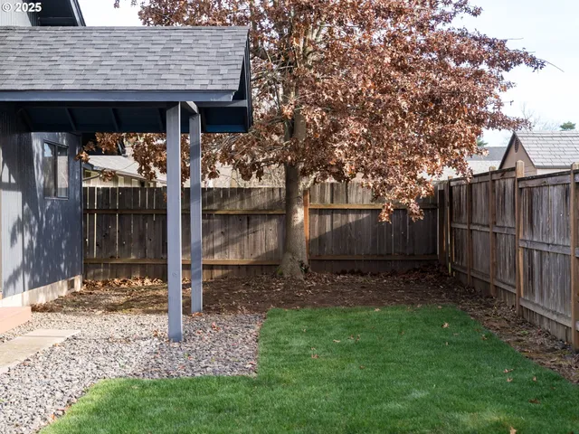 $398,990 | 4114 Jessen Drive, Eugene, OR 97402