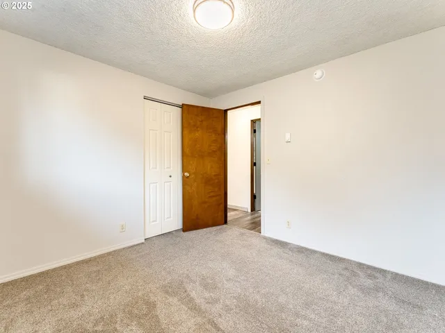 $398,990 | 4114 Jessen Drive, Eugene, OR 97402