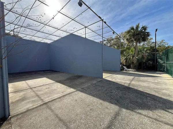 $1,675 | 4207 Winding Moss Trail, Unit 208, Tampa, FL 33613