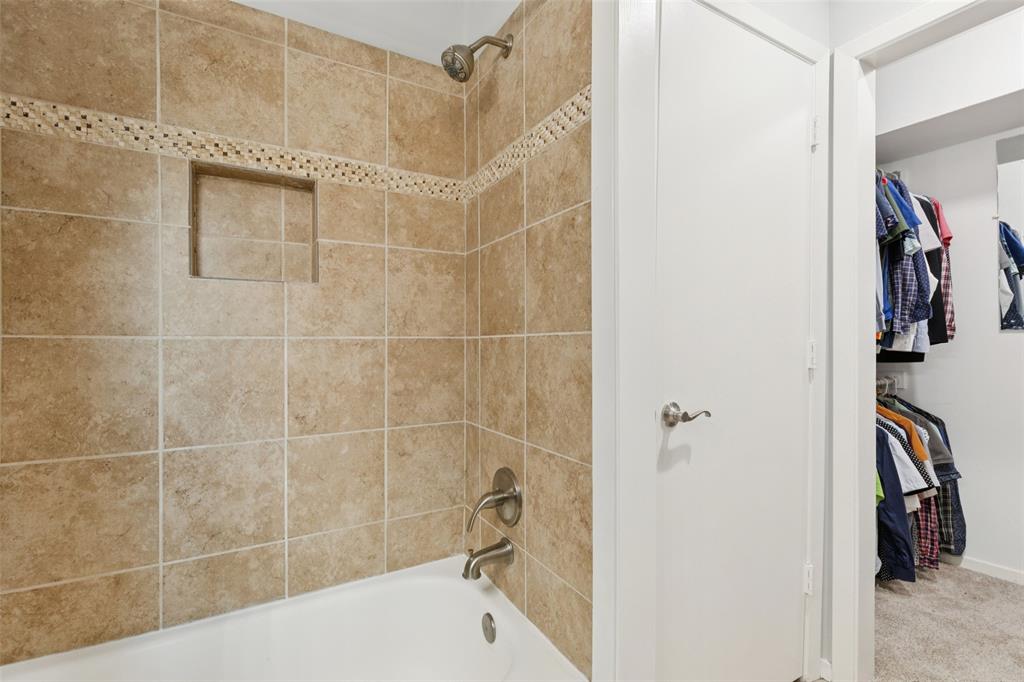 4006 Holland Avenue, Unit B Dallas, TX 75219 - Photo 16 of 28