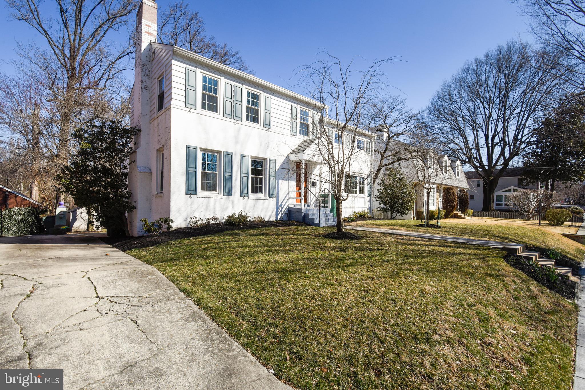 1619 Roxanna Road Northwest Washington, DC 20012 - Photo 22 of 31 Curb appeal!