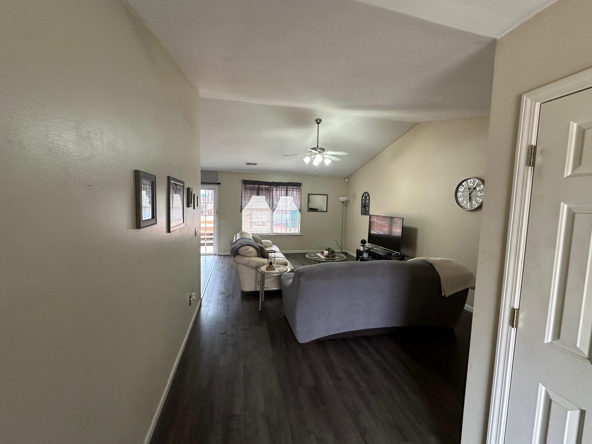 258 Chateau Street Boiling Springs, SC 29316 - Photo 4 of 19