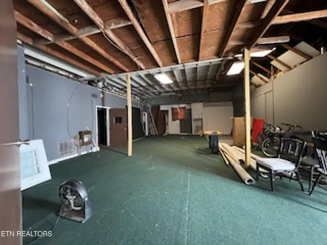 $249,000 | 19421 Alberta Street, Oneida, TN 37841