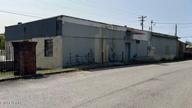 $249,000 | 19421 Alberta Street, Oneida, TN 37841