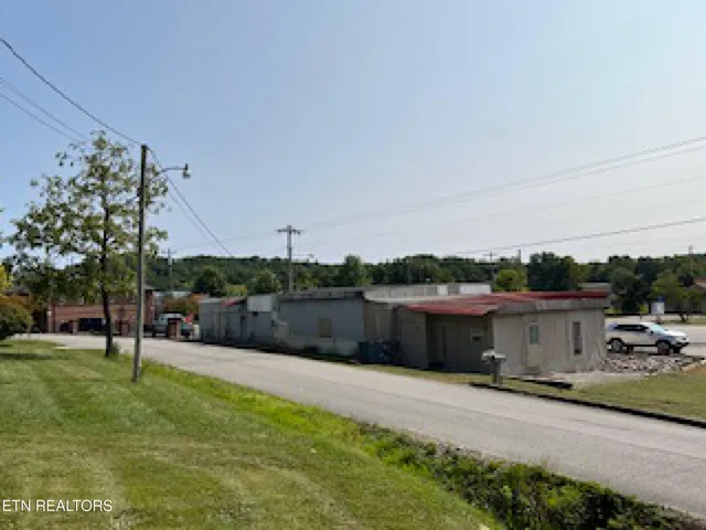 $249,000 | 19421 Alberta Street, Oneida, TN 37841