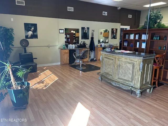 $249,000 | 19421 Alberta Street, Oneida, TN 37841