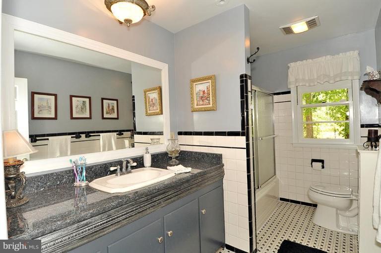 3729 Ligon Road Ellicott City, MD 21042 - Photo 12 of 19 Bath #1