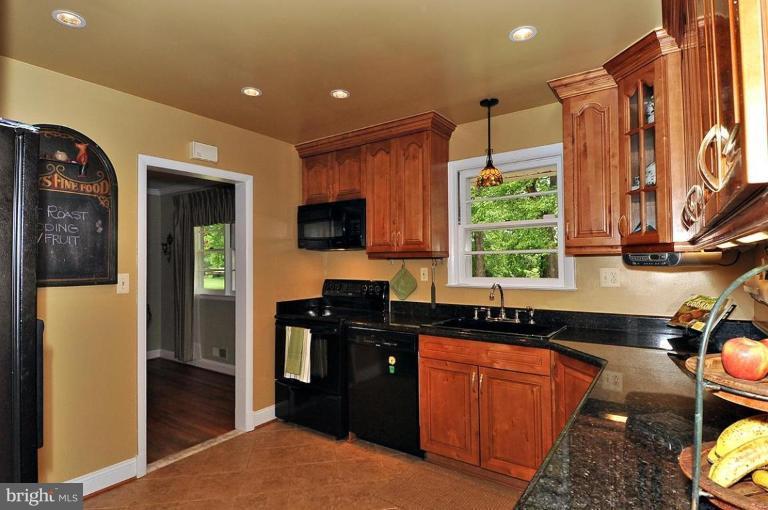 3729 Ligon Road Ellicott City, MD 21042 - Photo 5 of 19 Kitchen #2