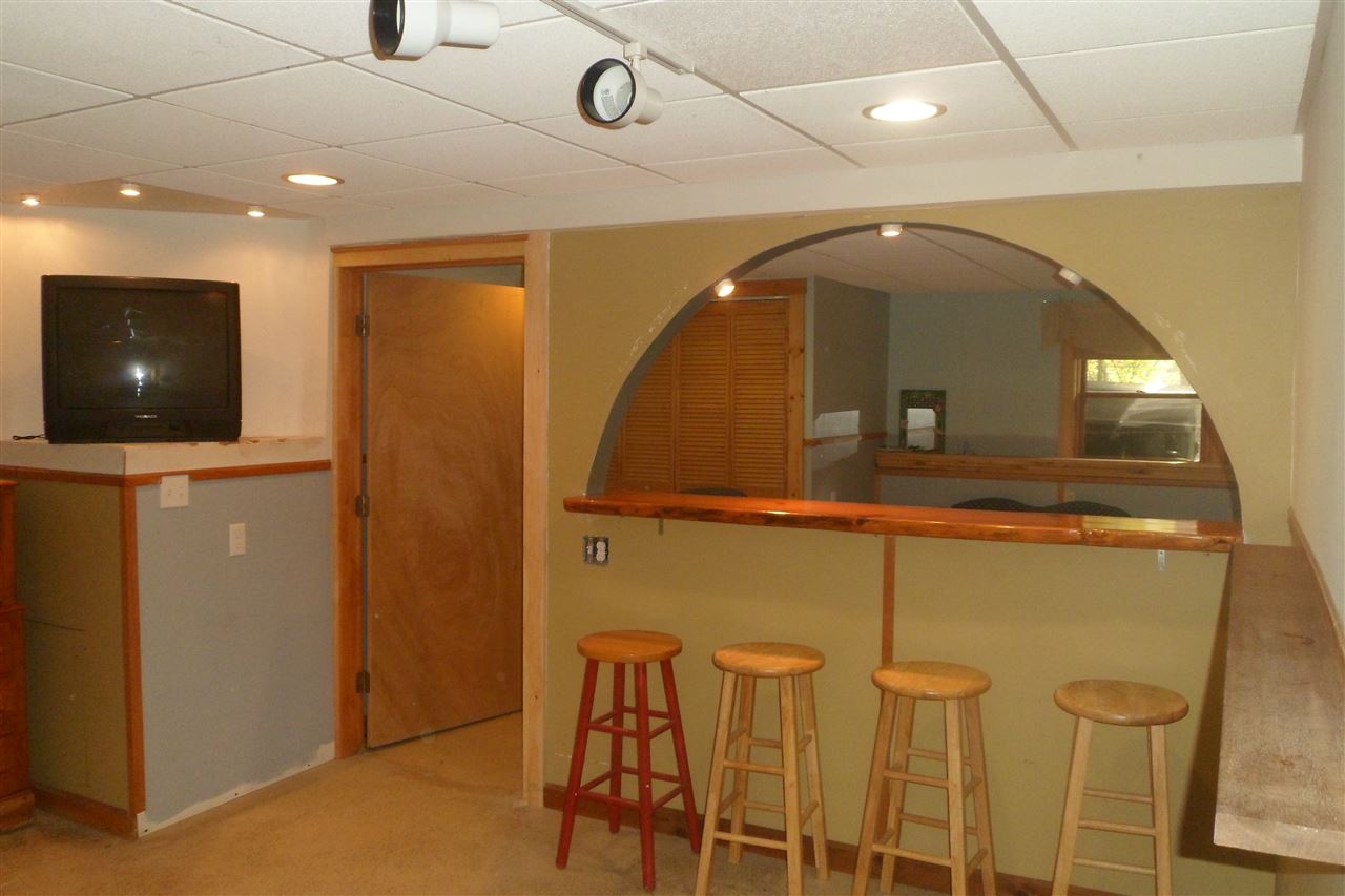 106 Danville Road, Unit 2 Hampstead, NH 03826 - Photo 23 of 26 Gallery Image 23