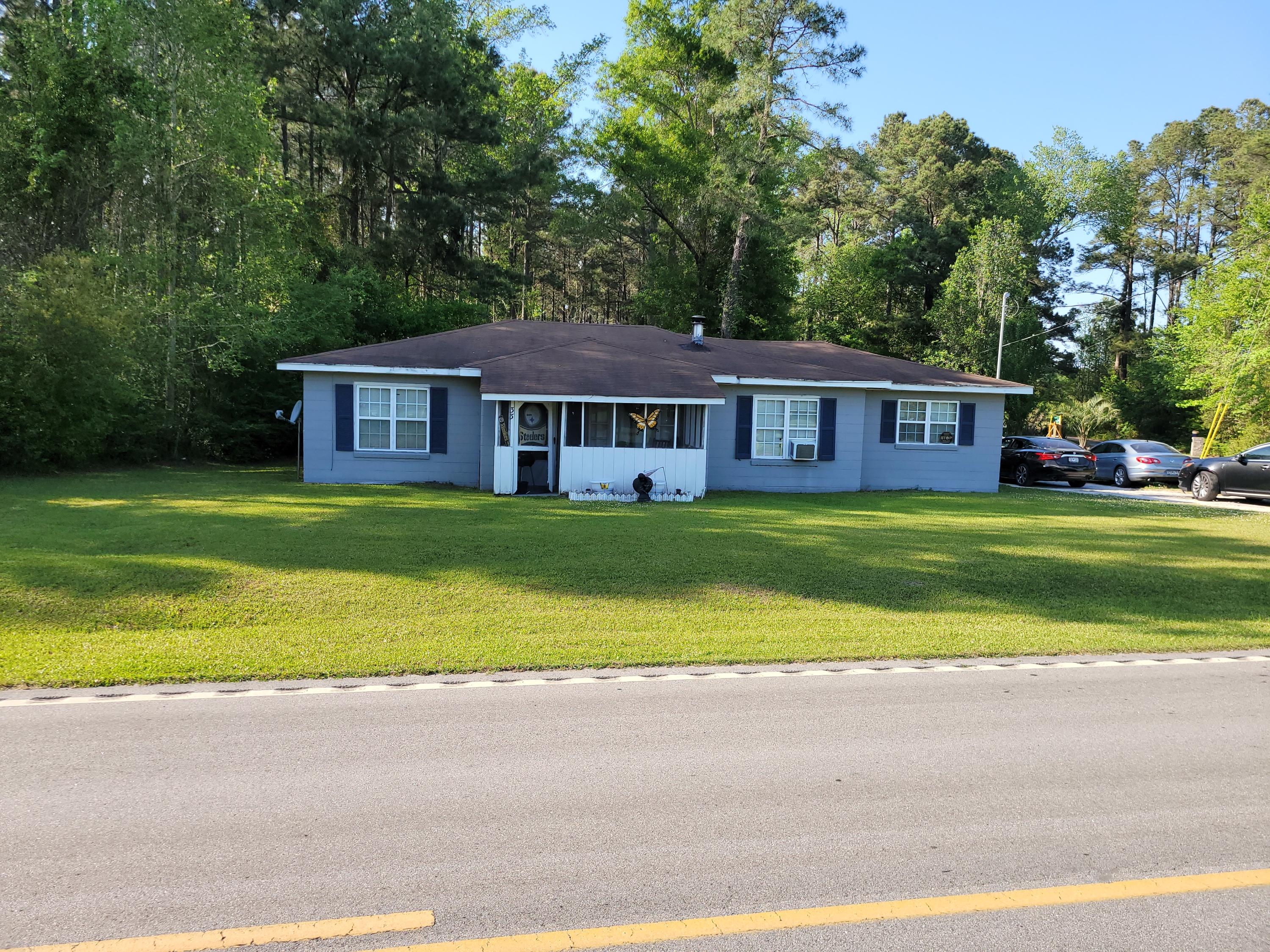 332 Short Cut Road Harleyville, SC 29448 - Photo 1 of 16 front of house
