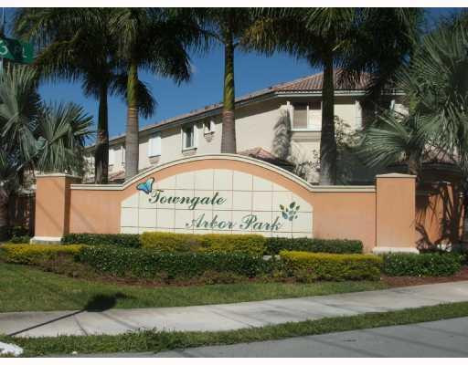 1941 Southeast 23rd Terrace, Unit 1941 Homestead, FL 33035 - Photo 1 of 3 Exterior Front