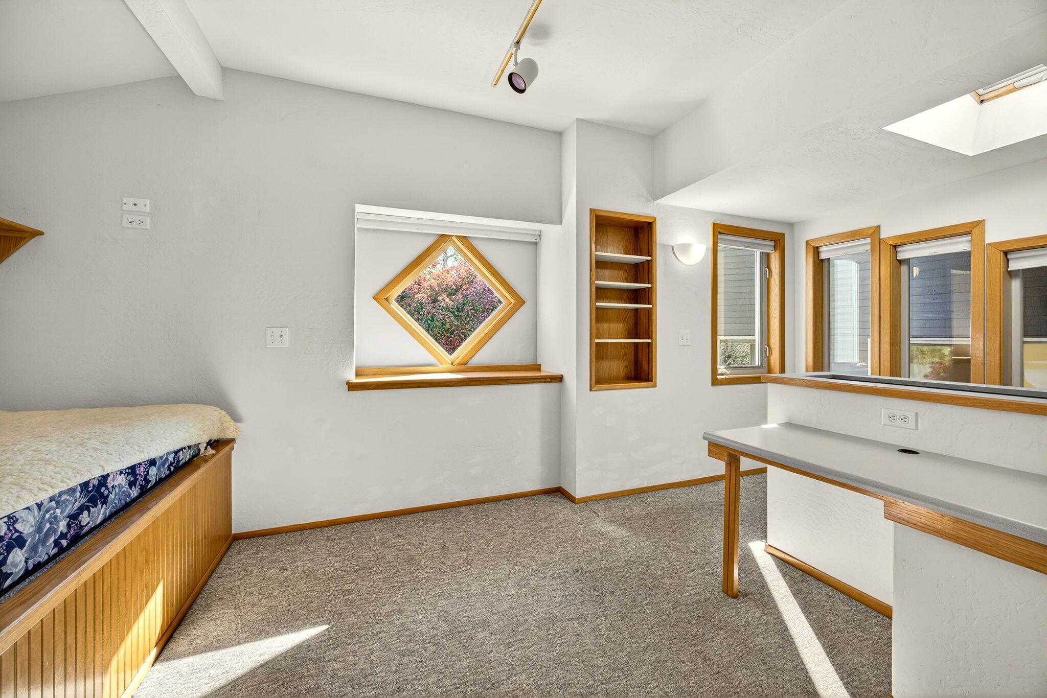 1800 Peachey Road Ashland, OR 97520 - Photo 36 of 83 ApxPR00042