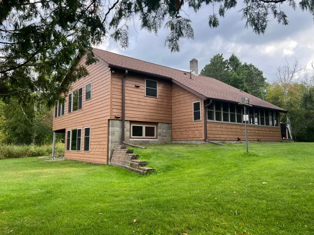 $450,000 | 28200 County Road 52, Bigfork, MN 56628