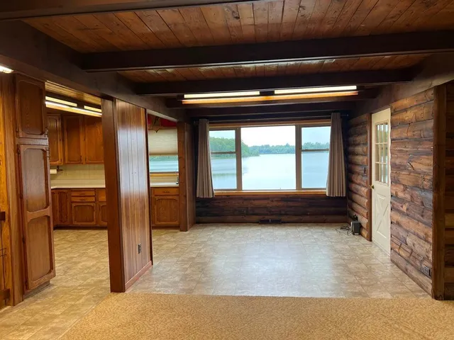 $450,000 | 28200 County Road 52, Bigfork, MN 56628
