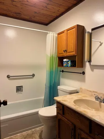 $450,000 | 28200 County Road 52, Bigfork, MN 56628