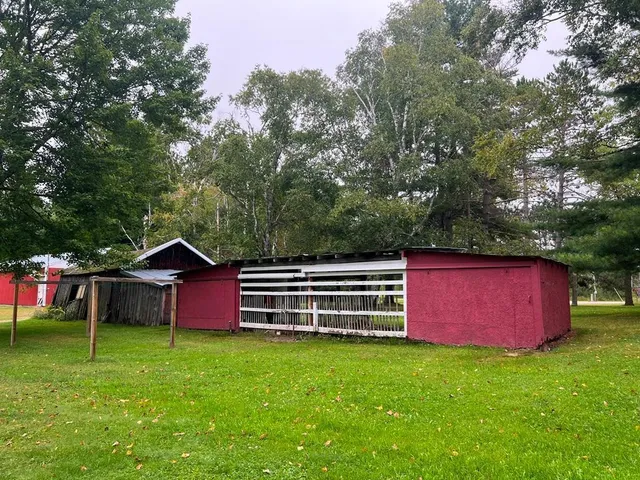$450,000 | 28200 County Road 52, Bigfork, MN 56628