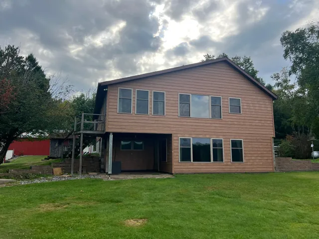 $450,000 | 28200 County Road 52, Bigfork, MN 56628