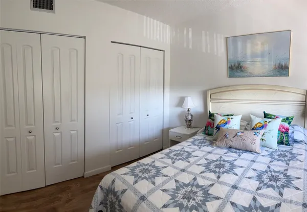 $1,700 | 1055 Country Club Drive, Unit 404, Margate, FL 33063