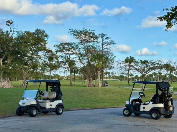 $1,700 | 1055 Country Club Drive, Unit 404, Margate, FL 33063