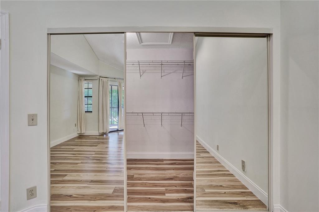 6698 Montego Bay Boulevard, Unit D Boca Raton, FL 33433 - Photo 22 of 44 a view of entryway