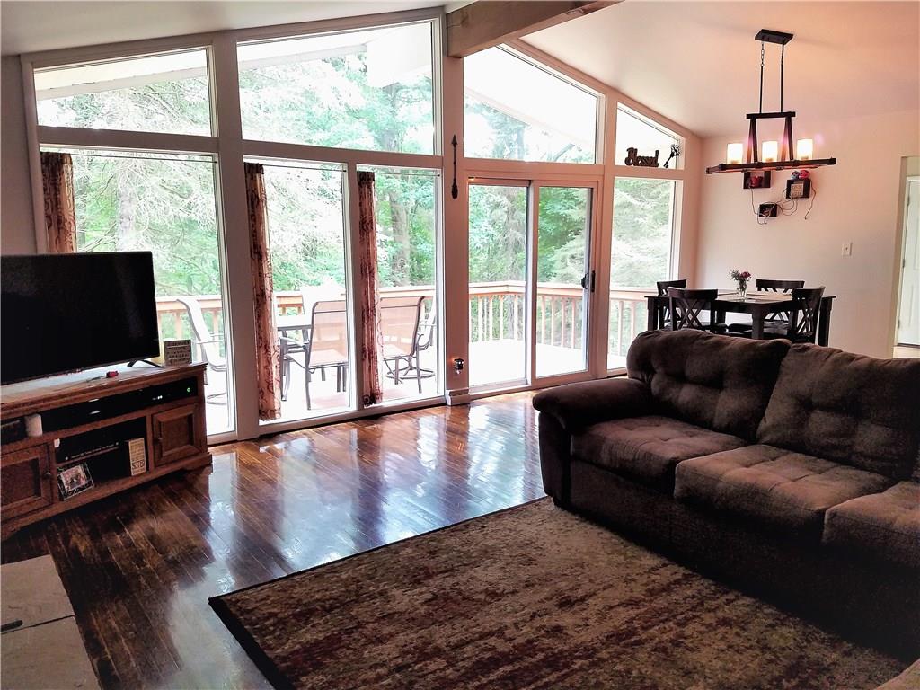 235 Teakwood Road Butler, PA 16001 - Photo 2 of 21 Gallery Image 2