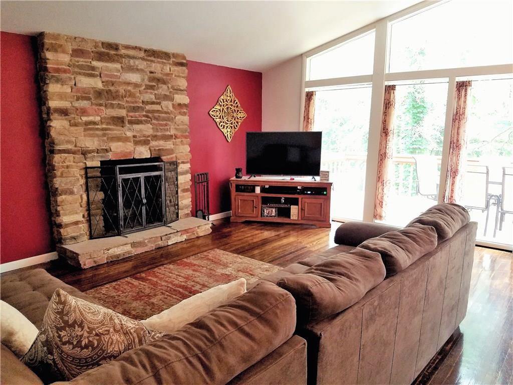 235 Teakwood Road Butler, PA 16001 - Photo 6 of 21 Gallery Image 6