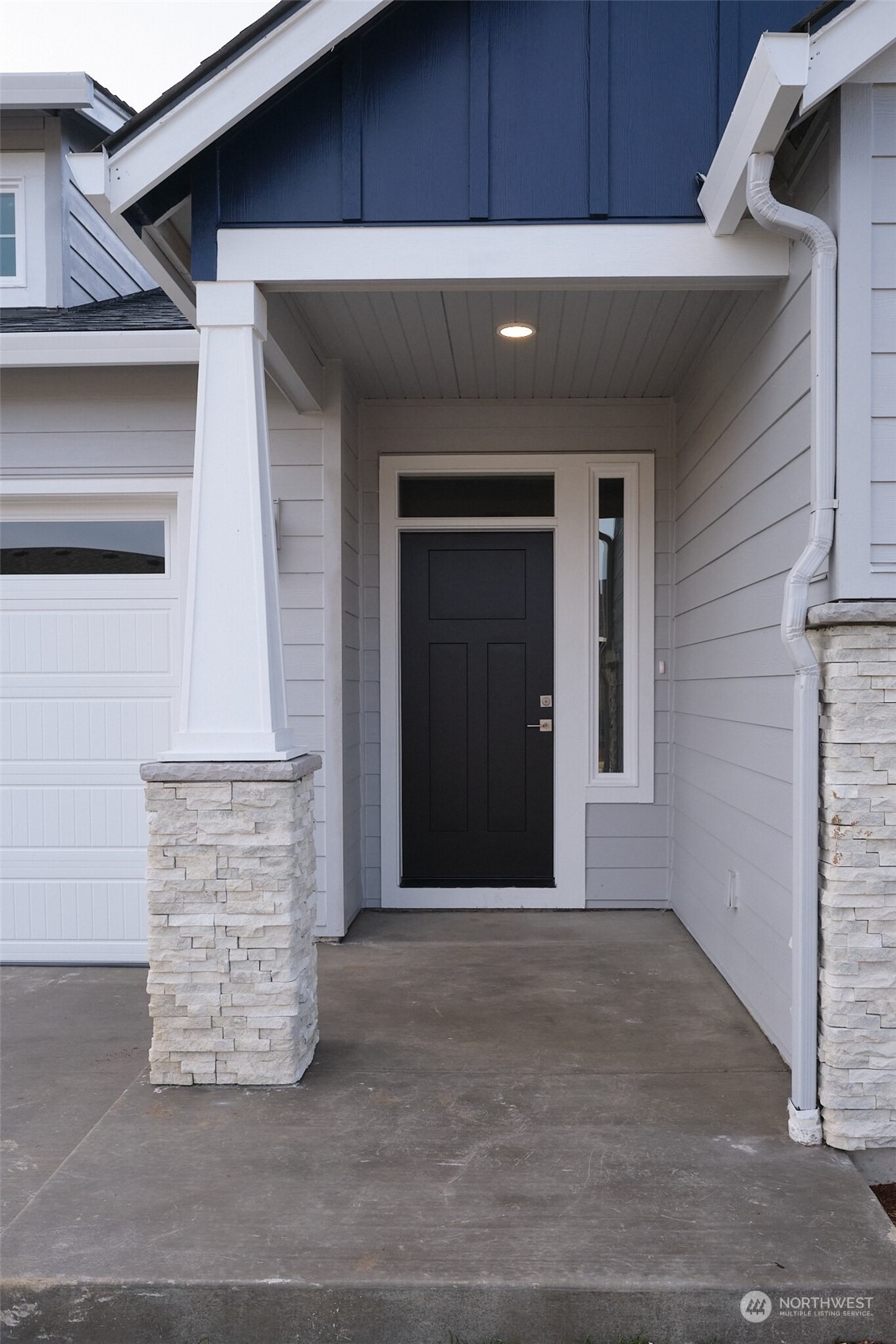 1080 Rw Fletcher Street Winlock, WA 98596 - Photo 3 of 27 a view of outdoor space