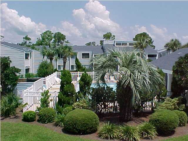 101 Old Ferry Road, Unit 18C Shalimar, FL 32579 - Photo 2 of 9 a view of a garden