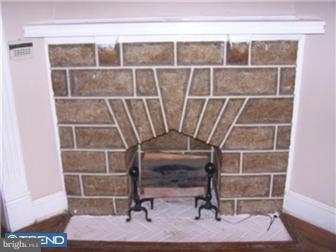 243 Bayard Road Upper Darby, PA 19082 - Photo 5 of 12